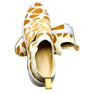 Mark Nason Women's Modern Jogger 2.0 Sanctuary Sneaker, Giraffe , Size 7.